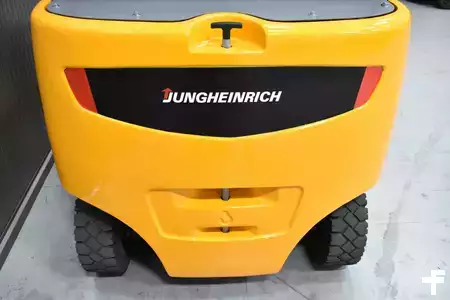 Chariots électriques à 4 roues 2019  Jungheinrich EFG 425 k (9)