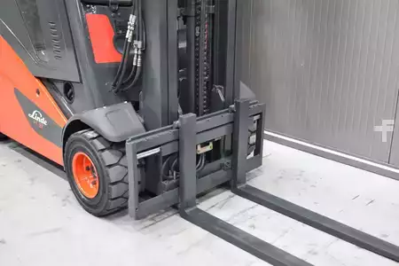 Dieselový VZV 2015  Linde H 18 D - 01 (6)