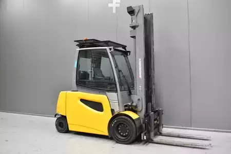 Elektro 4 Rad 2020  Jungheinrich EFG 550 (1)
