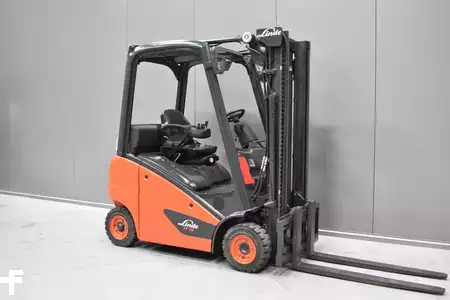 Treibgasstapler 2014  Linde H 14 T - 01 (1)