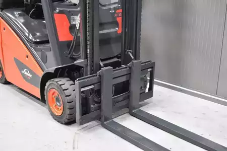 Treibgasstapler 2014  Linde H 14 T - 01 (6)