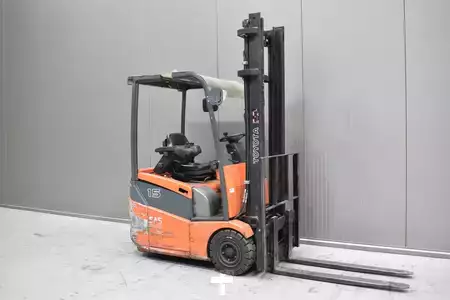 Carrelli elettrici 3 ruote 2013  Toyota 7FBEST15 (1)