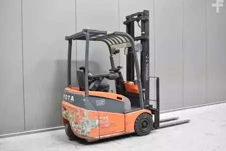 Carrelli elettrici 3 ruote 2013  Toyota 7FBEST15 (4)