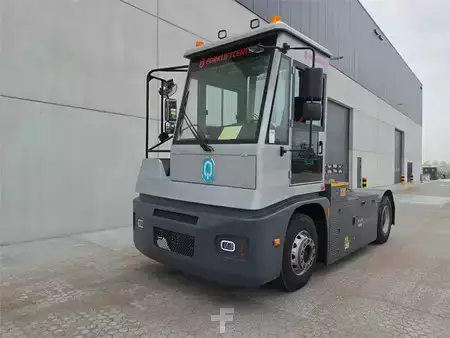 Terminál traktor 2025  WESTWELL E-Truck S2 (2)