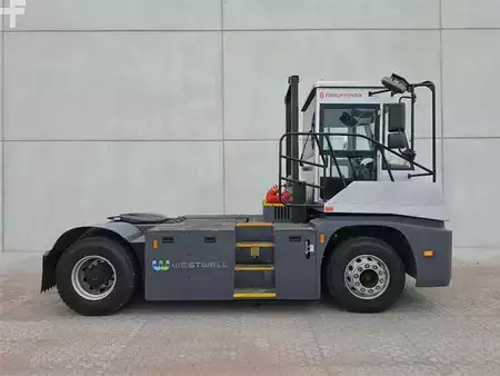 Terminál traktor 2025  WESTWELL E-Truck S2 (3)
