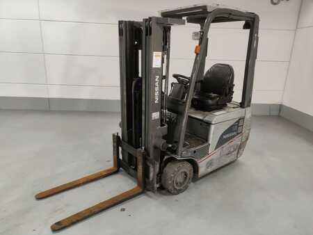 Compact Forklifts 2007  Nissan 1N1L18Q (4) 
