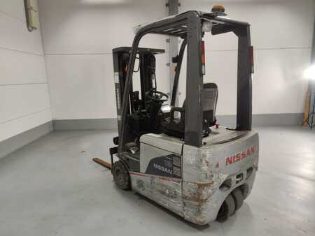 Compact Forklifts 2007  Nissan 1N1L18Q (7) 