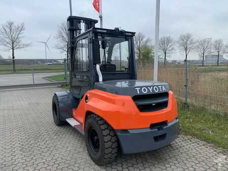 Diesel Forklifts 2022  Toyota 8FD70F (6)