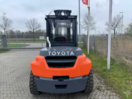 Diesel Forklifts 2022  Toyota 8FD70F (8)