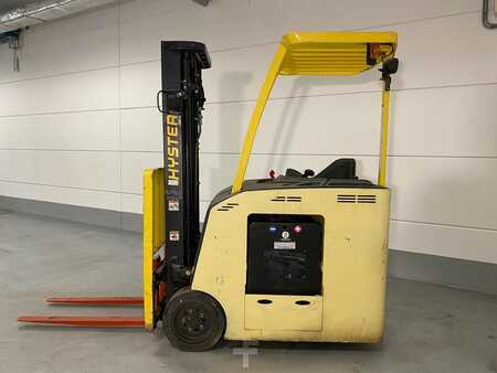 Compact Forklifts 2014  Hyster E40HSD2-21 (2)