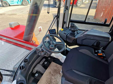 Reachstackers 2022  Kalmar DRG450-65S5 (11)