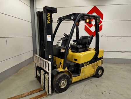 Diesel Forklifts 2016  Yale GDP20LX E2200 (4)