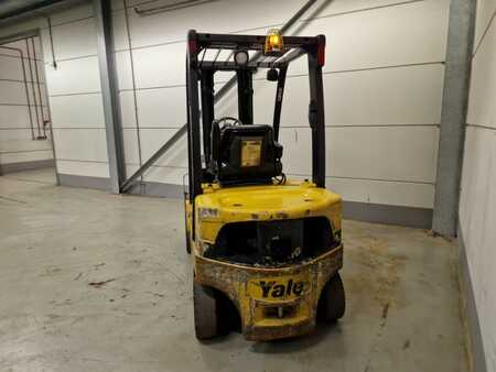 Diesel Forklifts 2016  Yale GDP20LX E2200 (8)