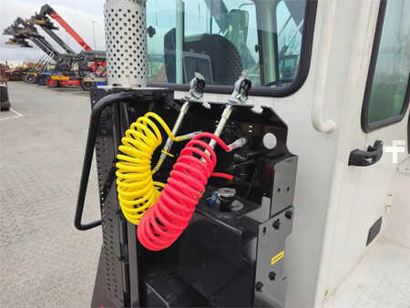 Terminaltraktor 2024  Terberg YT220 (14)