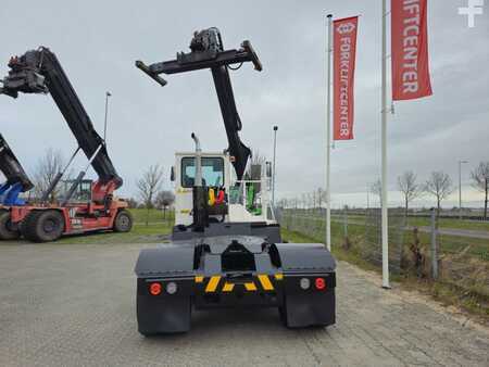 Schlepper 2024  Terberg YT220 (8)