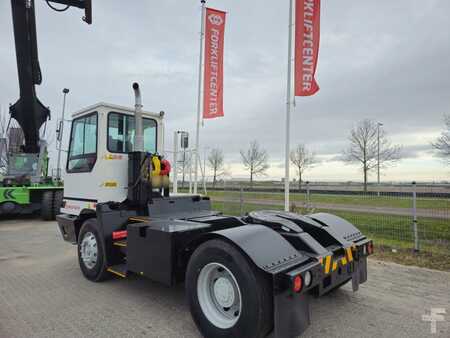 Tractor de arrastre 2024  Terberg YT220 (7)