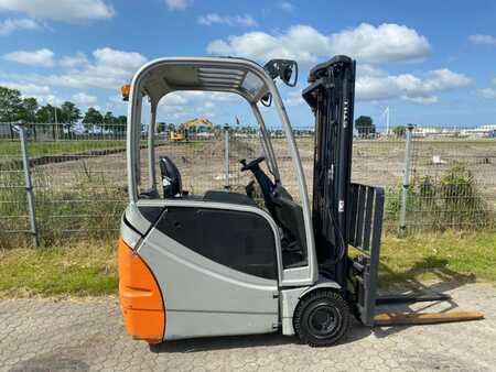 Compact Forklifts 2016  Still RX 20-16 (1) 
