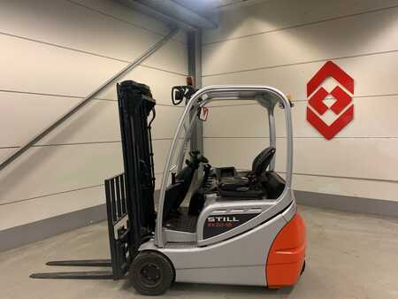 Compact Forklifts 2015  Still RX 20-18 (2) 