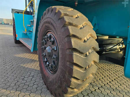 Diesel heftrucks 2024  SMV Konecranes SMV 33-1200C (13)