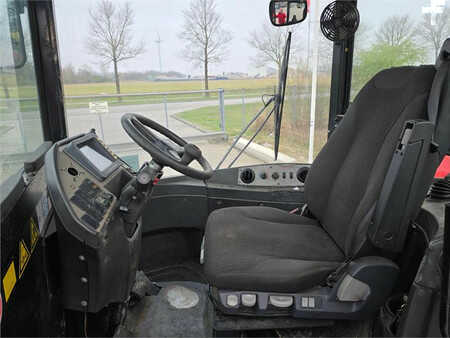 terminal traktor 2014  Terberg TT223 (15)