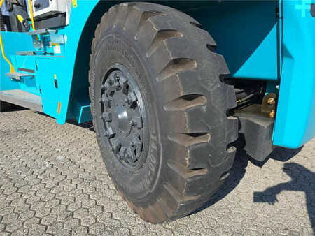 Dieselový VZV 2025  SMV Konecranes SMV 25-1200C (12)
