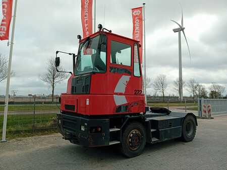 Chariot tracteur 2013  Kalmar TR 618I (2)