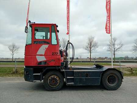 Chariot tracteur 2013  Kalmar TR 618I (4)