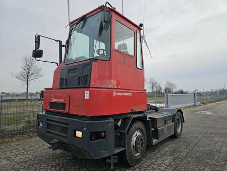 Chariot tracteur 2013  Kalmar TR618iB (2)