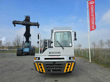 Terberg YT220