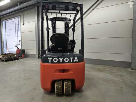 Kompaktstapler 2024  Toyota 8FBE20T (8)