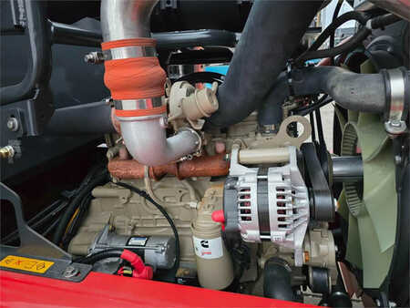 Diesel truck  Kalmar DCG 160-12T (9)