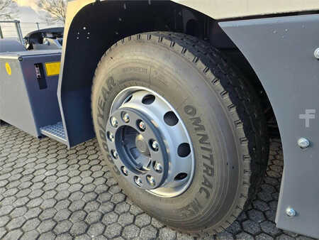 Terminaltraktor 2024  MAFI T230 (11)