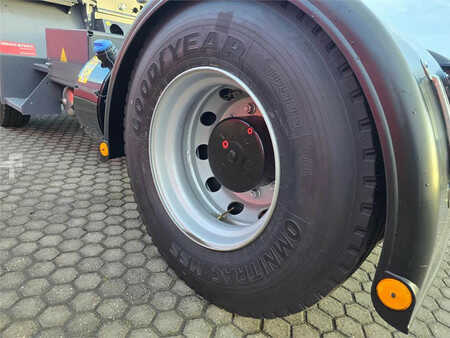 Terminaltraktor 2024  MAFI T230 (14)