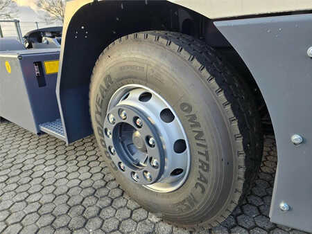 Terminaltraktor 2024  MAFI T230 (11)