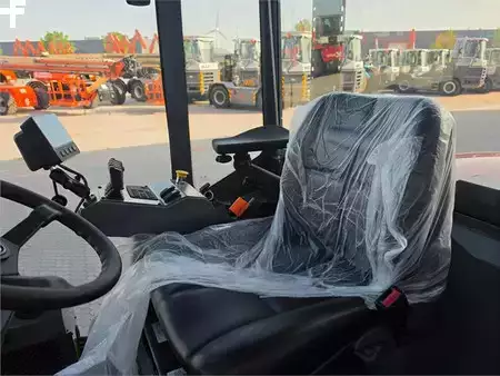 Dieselový VZV 2026  Kalmar DCG160-12T (12)