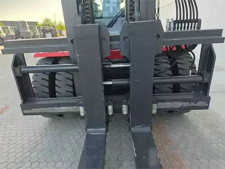 Diesel heftrucks 2025  Kalmar DCG160-12T (9)