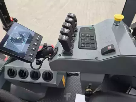 Diesel Forklifts 2026  Kalmar DCG160-12T (7)