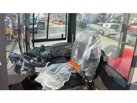 Dieselový VZV 2025  Kalmar DCG250-12 (12)