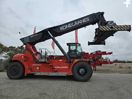 Reachstacker 2017  SMV 4535 TC5 (1)