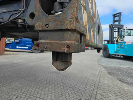 Reachstacker  SMV Konecranes SMV 4531 TB5 (10)