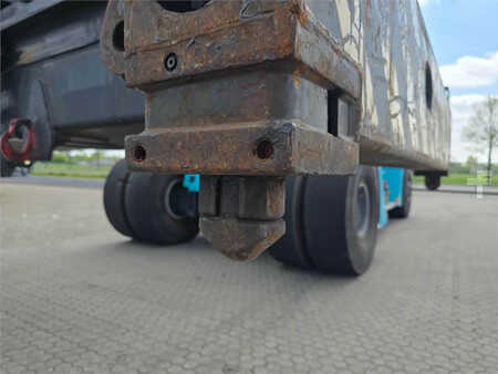 Reachstacker  SMV Konecranes SMV 4531 TB5 (13)