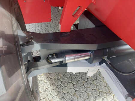 Dieseltrukki 2025  Kalmar DCG330-12 (14)