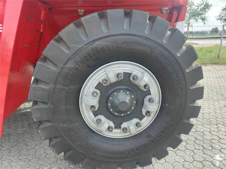 Dieseltrukki 2025  Kalmar DCG330-12 (15)