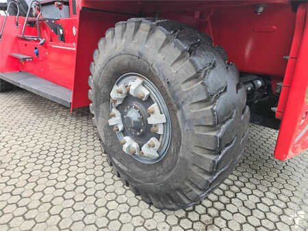 Kalmar DCG330-12