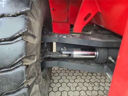 Kalmar DCG330-12