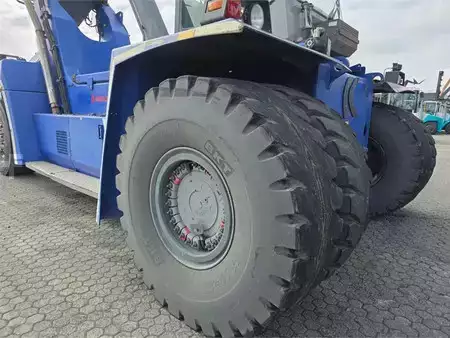 Reachstacker 2011  Kalmar DRF400-60C5 (11)