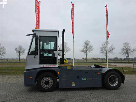 Terminálový traktor  WESTWELL E-Truck S2 (4)