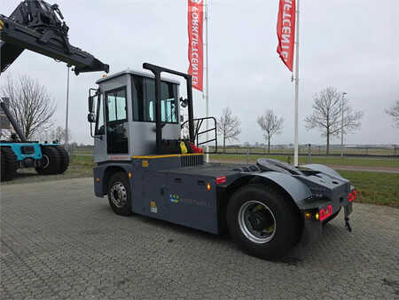 Terminálový traktor  WESTWELL E-Truck S2 (7)