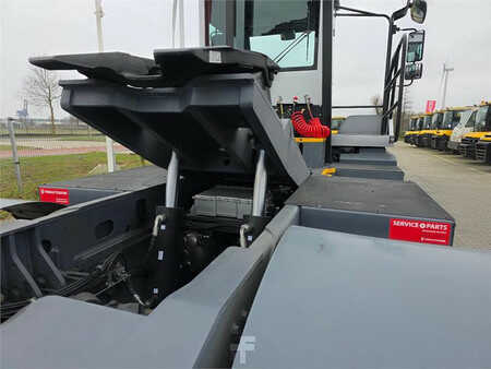 Terminálový traktor  WESTWELL E-Truck S2 (9)