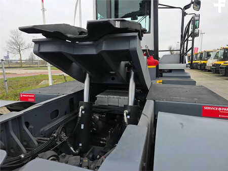 Terminálový traktor  WESTWELL E-Truck S2 (9)